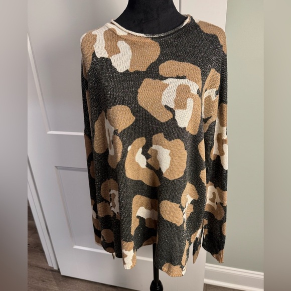 Show Me Your Mumu Mellow Bonfire Oversized Sweater in S’more Cheetah Metallic - Picture 2 of 9